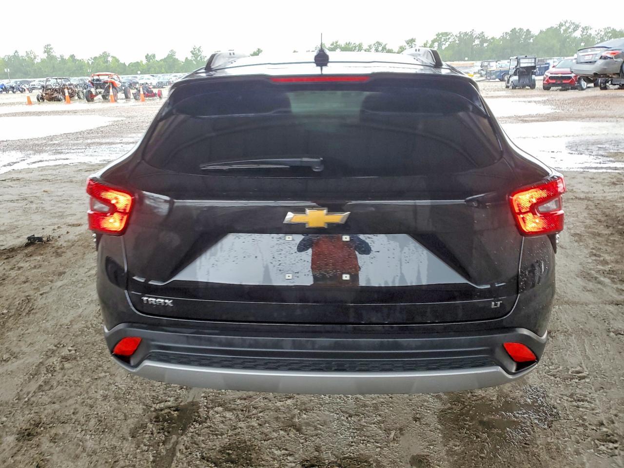 2025 CHEVROLET TRAX