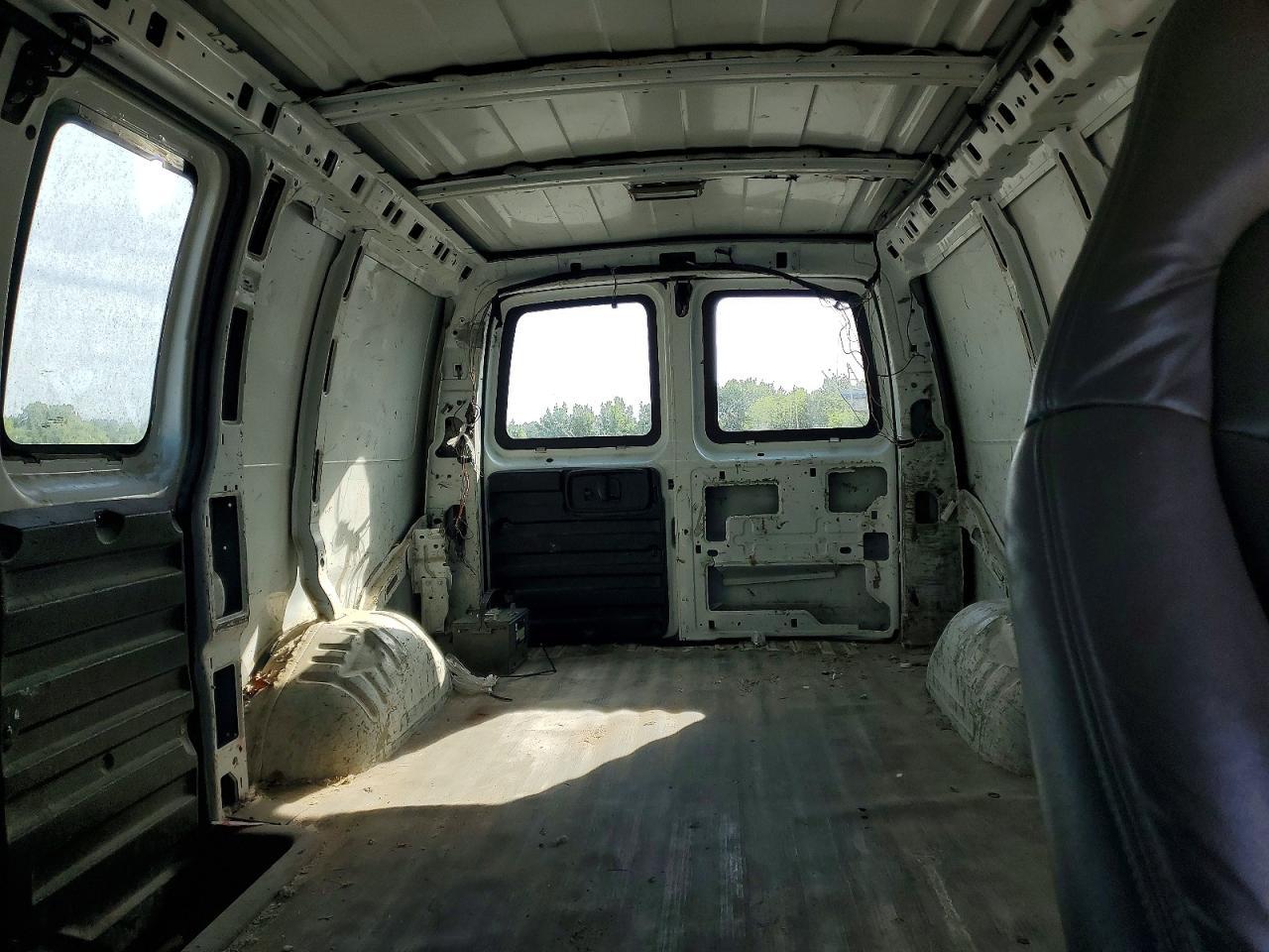 2008 CHEVROLET EXPRESS 2500
