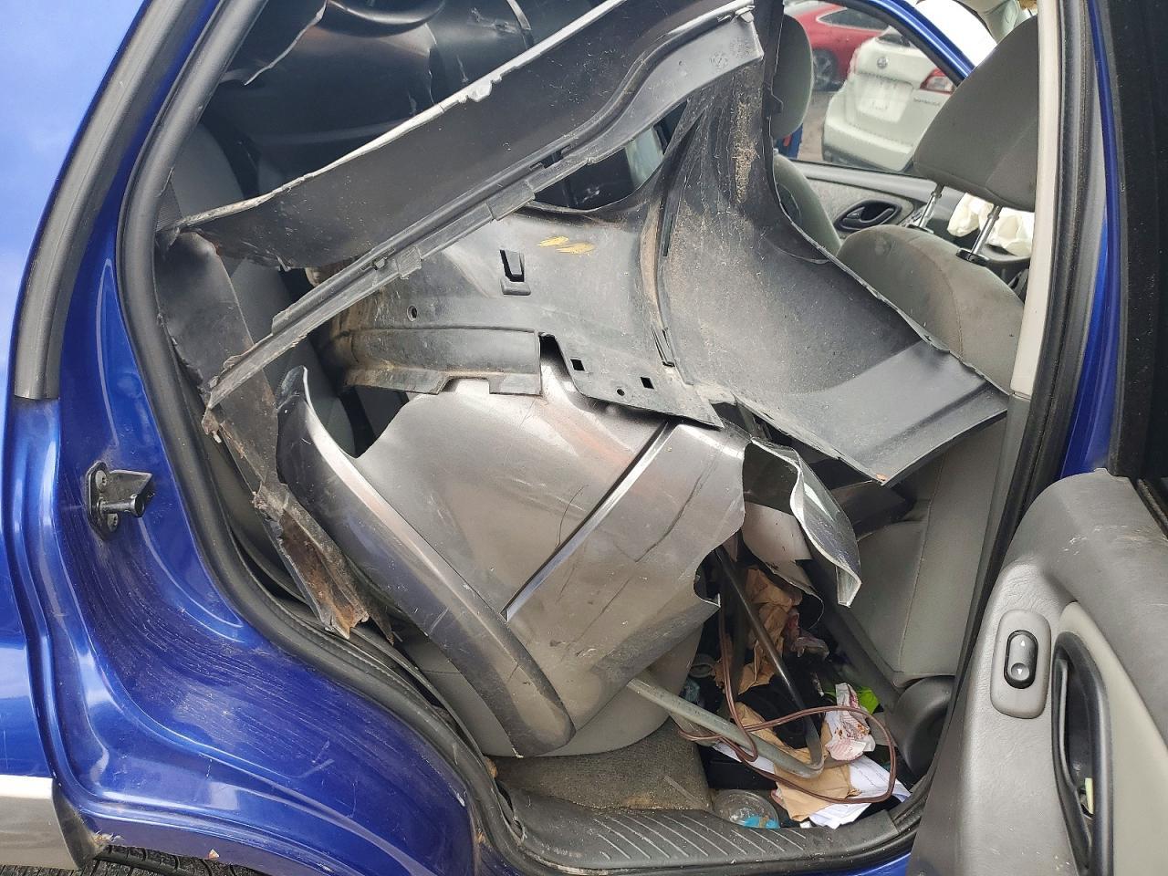2006 FORD ESCAPE