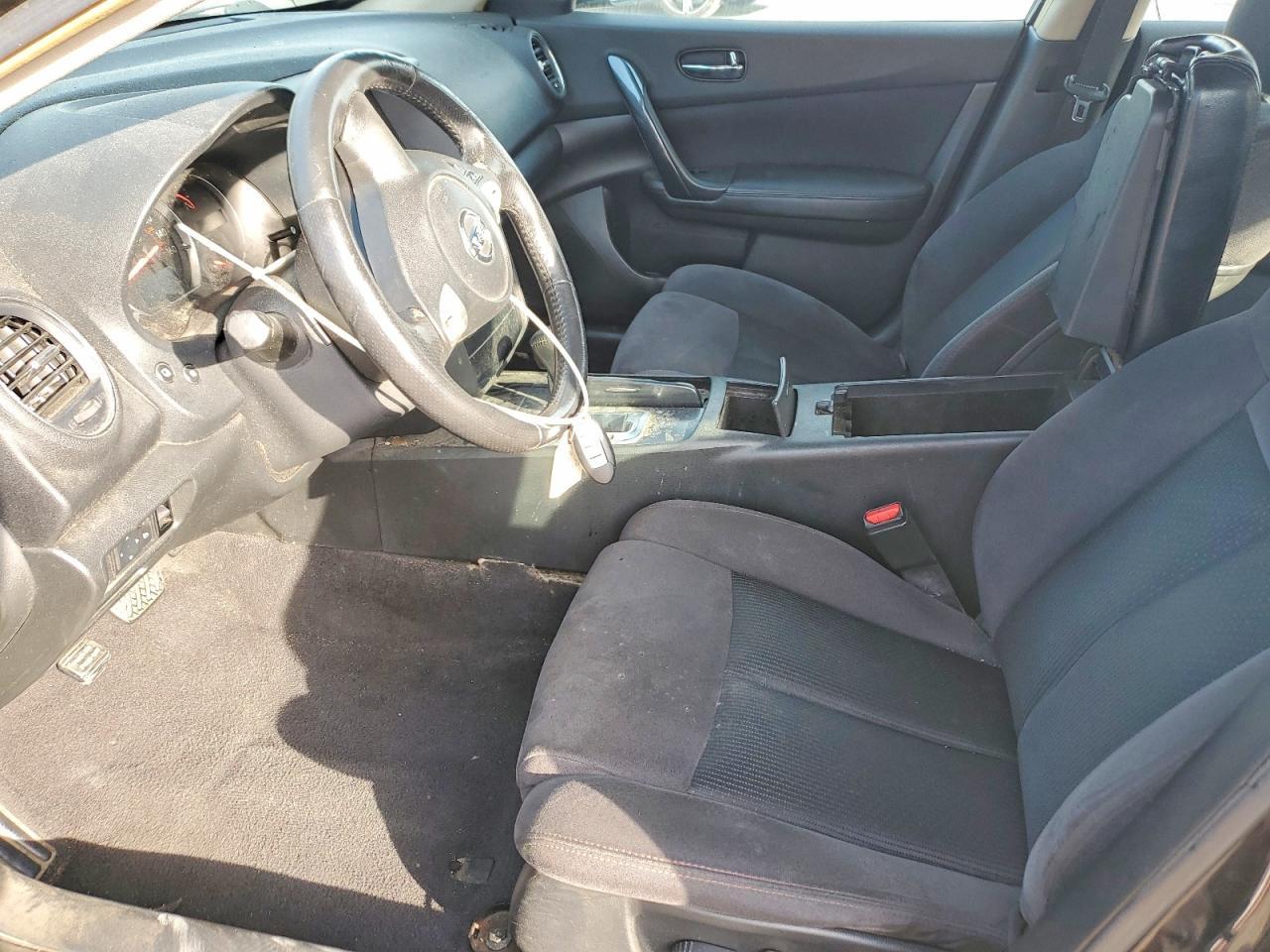 2014 NISSAN Maxima