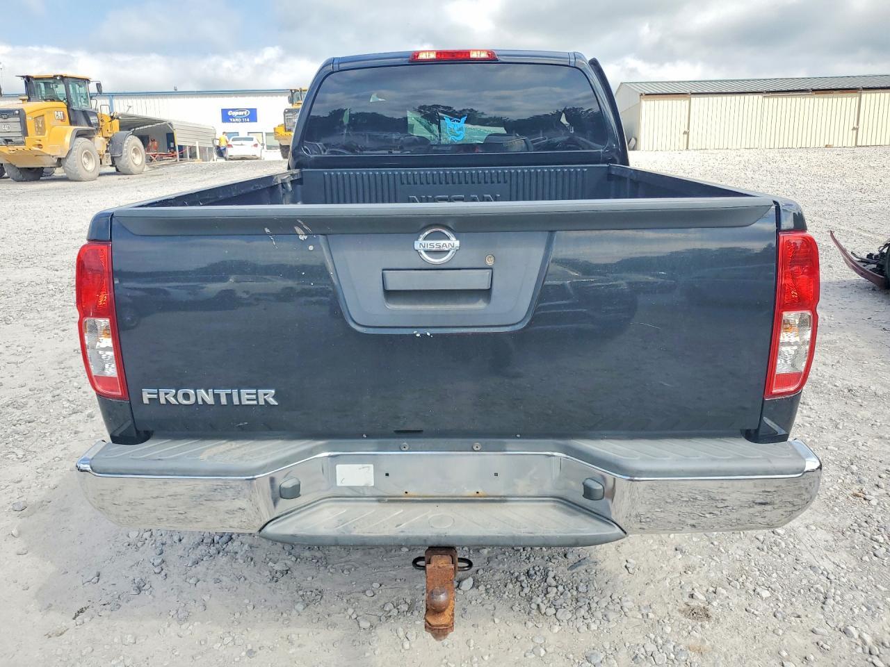 2016 NISSAN Frontier