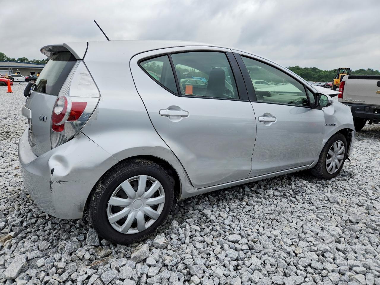 2012 TOYOTA Prius c