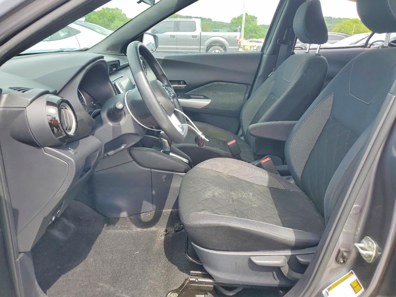 2019 NISSAN KICKS