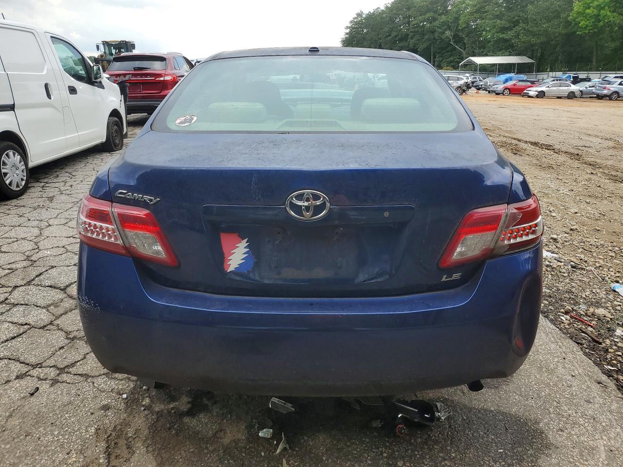2010 TOYOTA CAMRY