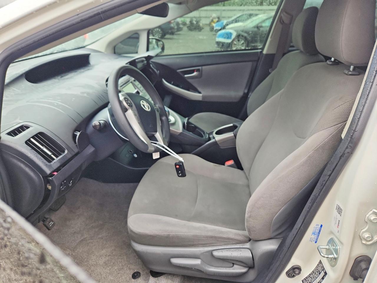 2014 TOYOTA PRIUS