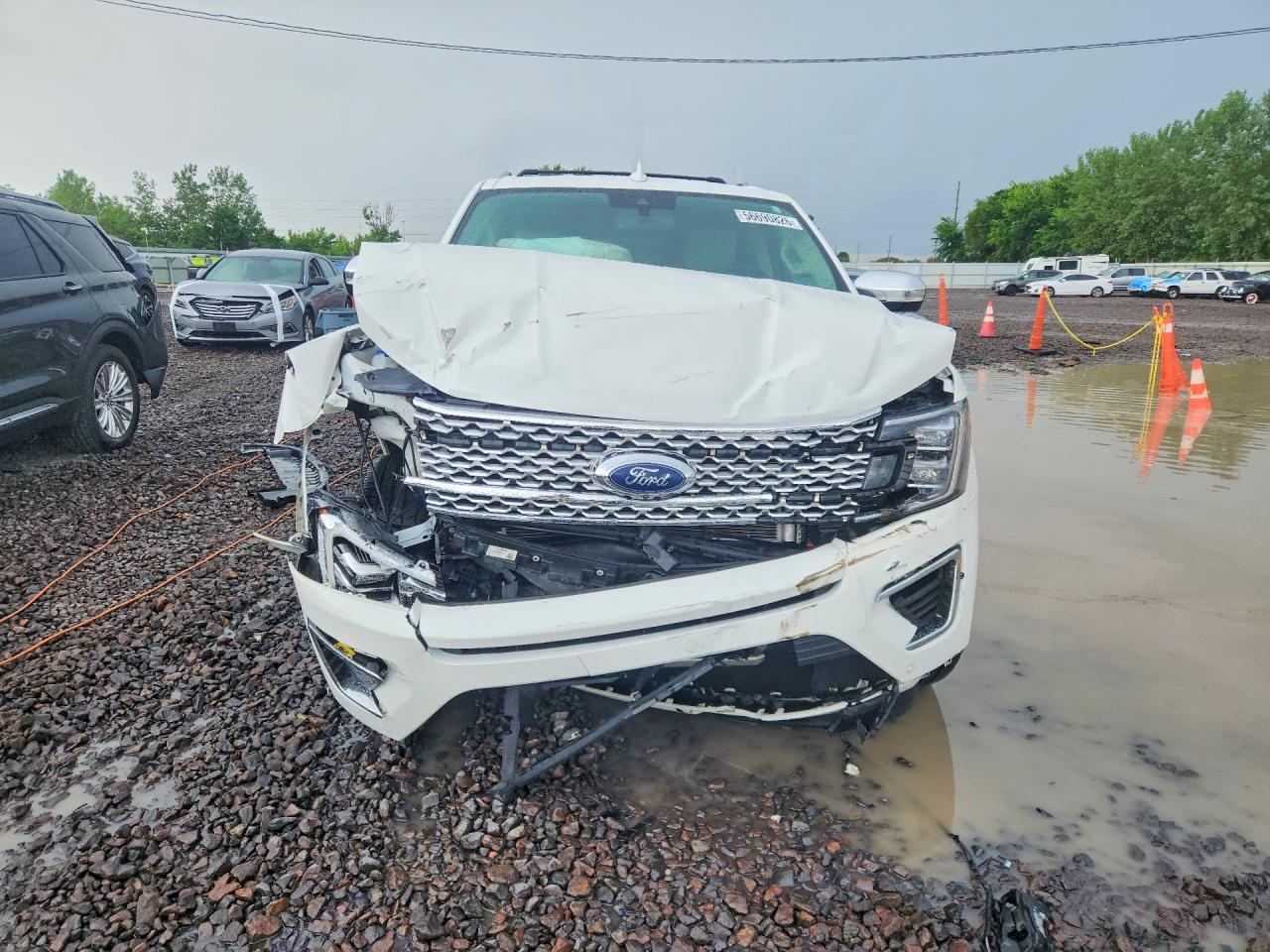 2021 FORD Expedition