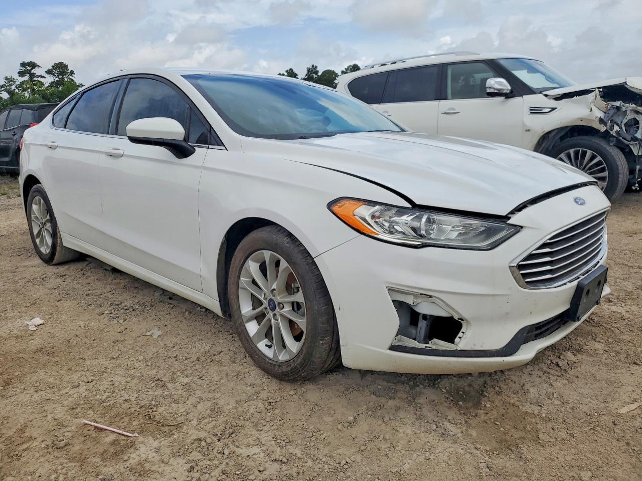 2020 FORD FUSION