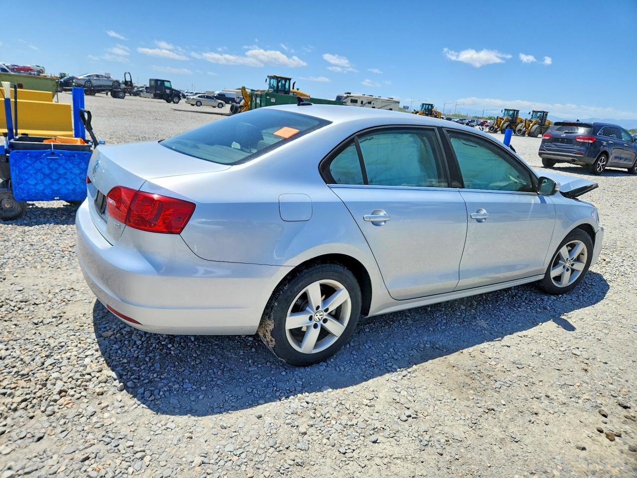 2014 VOLKSWAGEN JETTA
