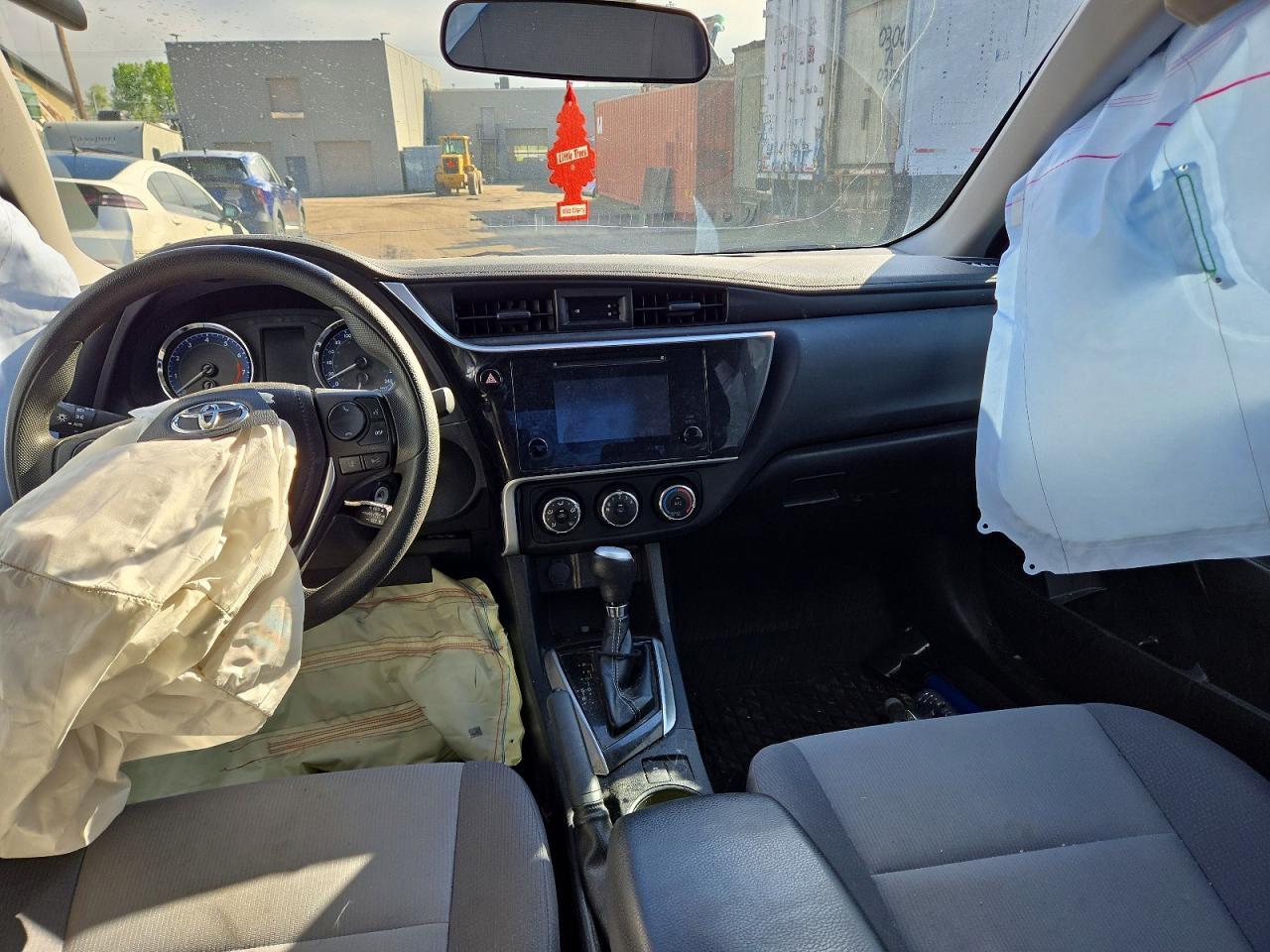 2019 TOYOTA COROLLA