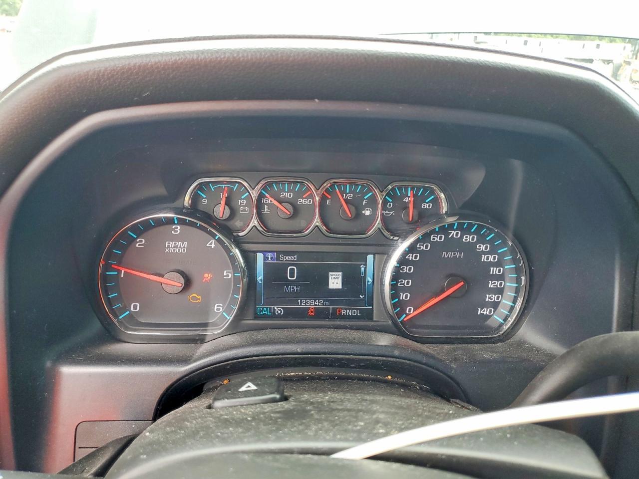 2018 CHEVROLET Silverado