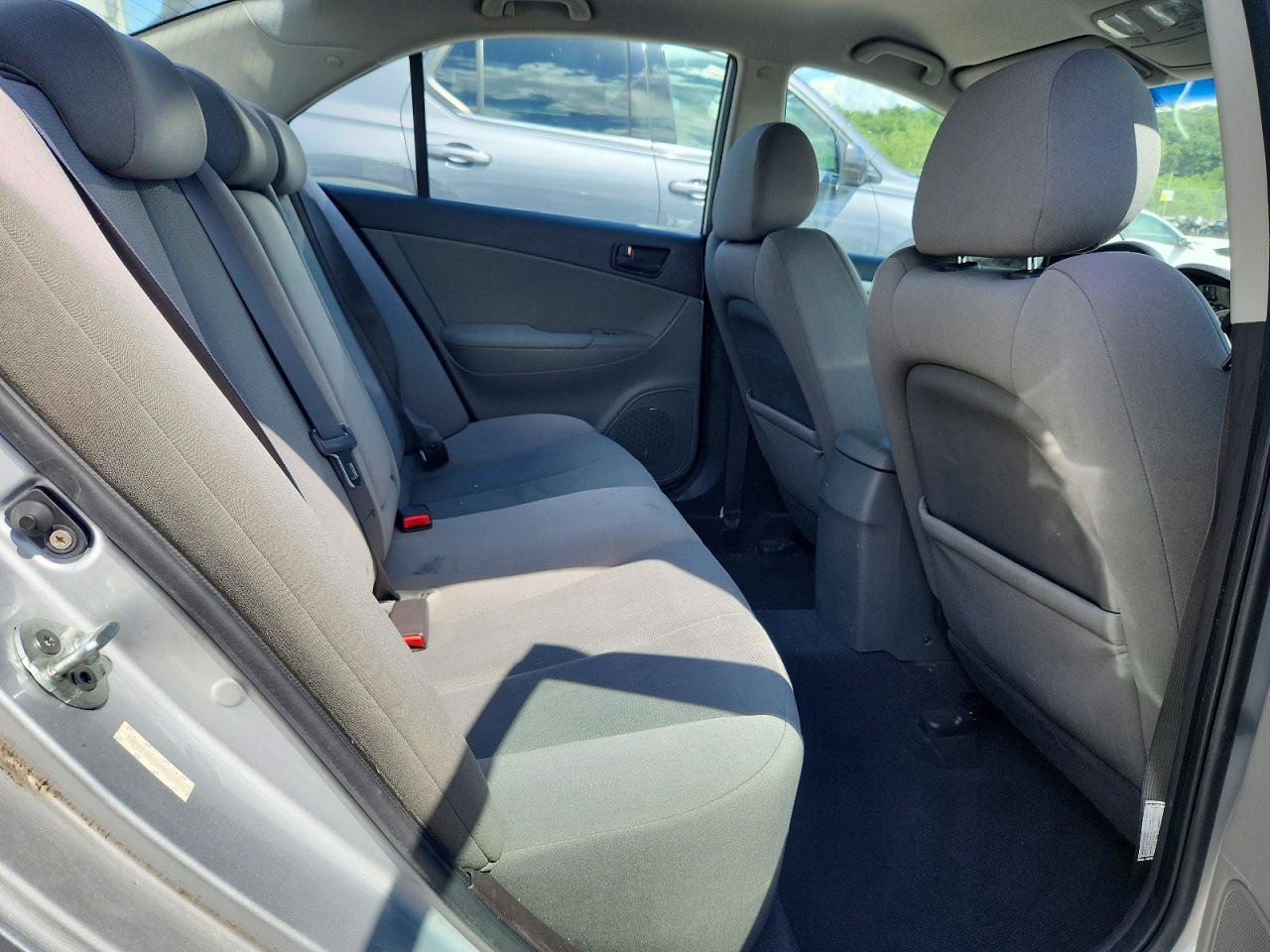 2010 HYUNDAI SONATA