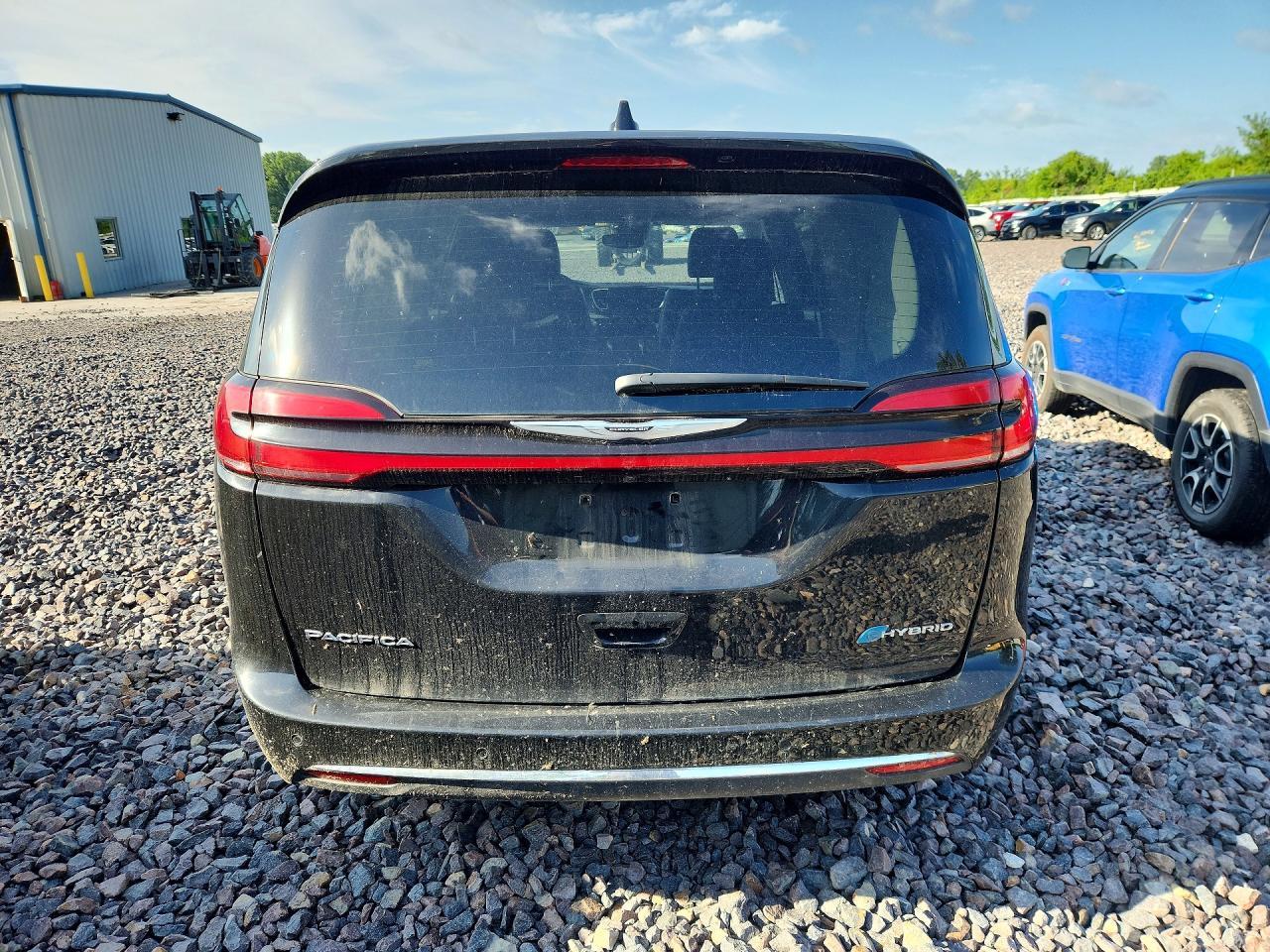 2024 CHRYSLER Pacifica