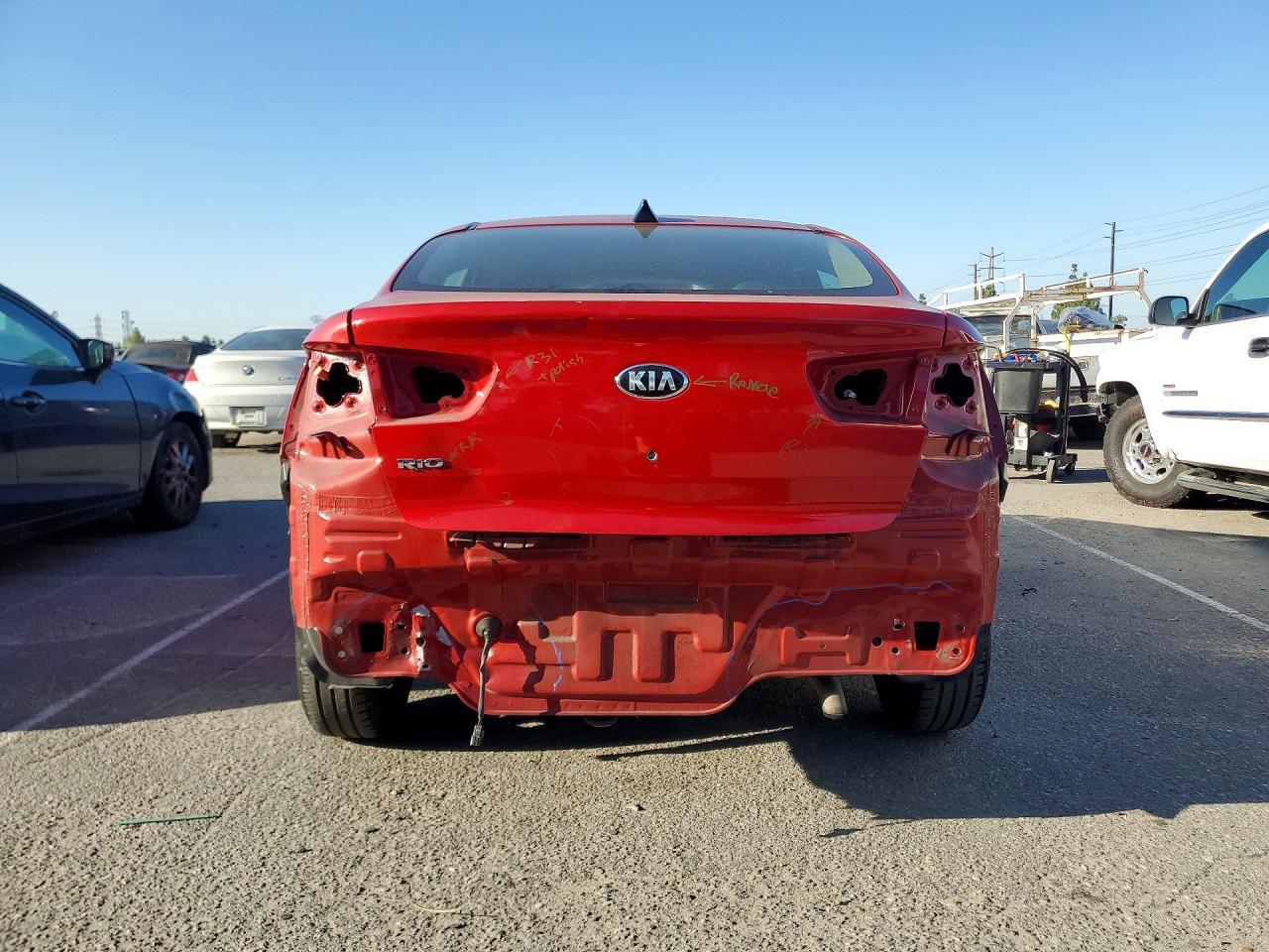 2013 KIA RIO