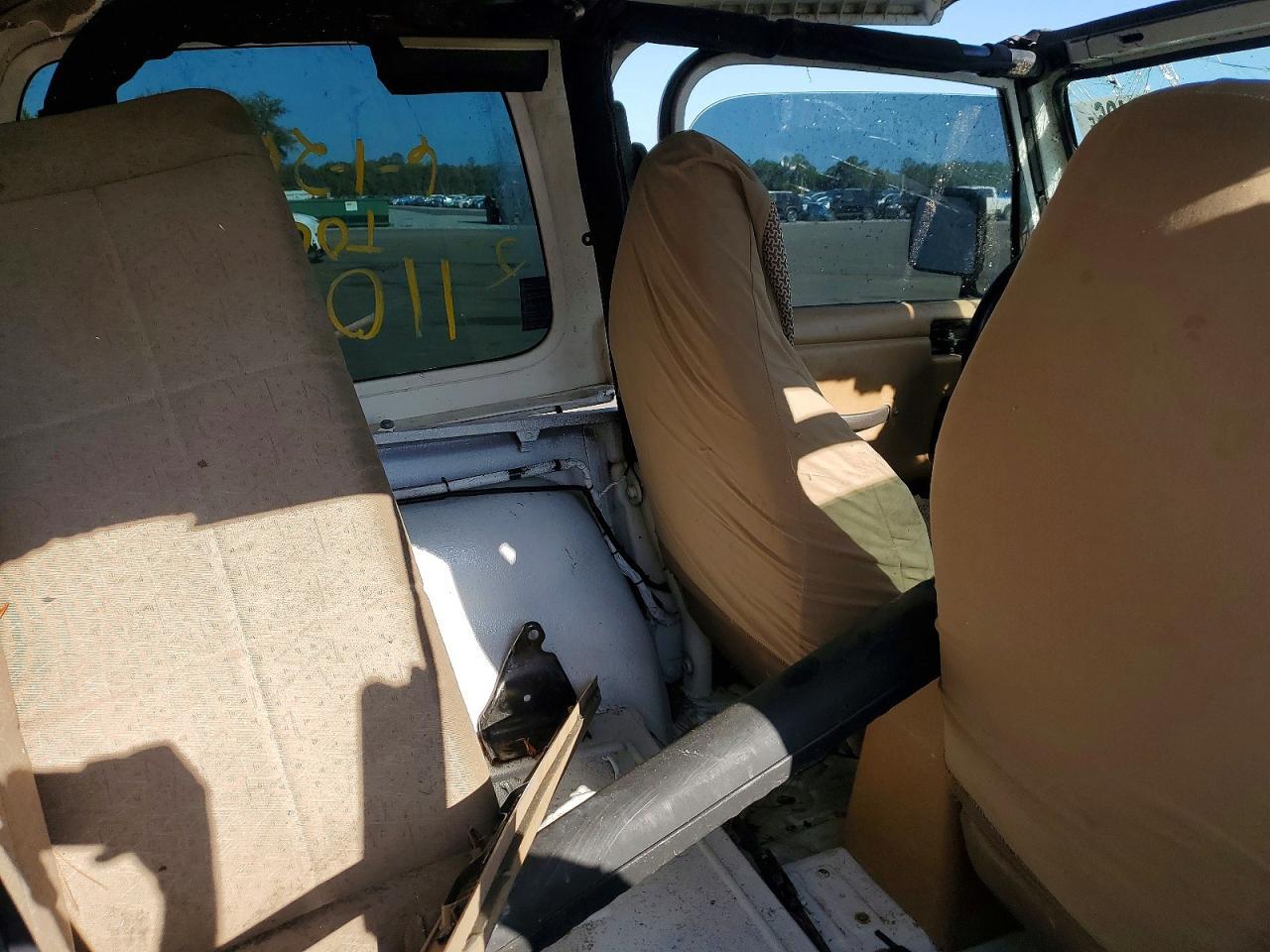 2001 JEEP WRANGLER