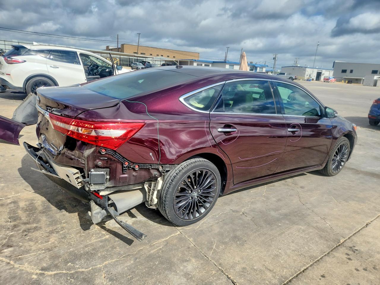 2017 TOYOTA Avalon