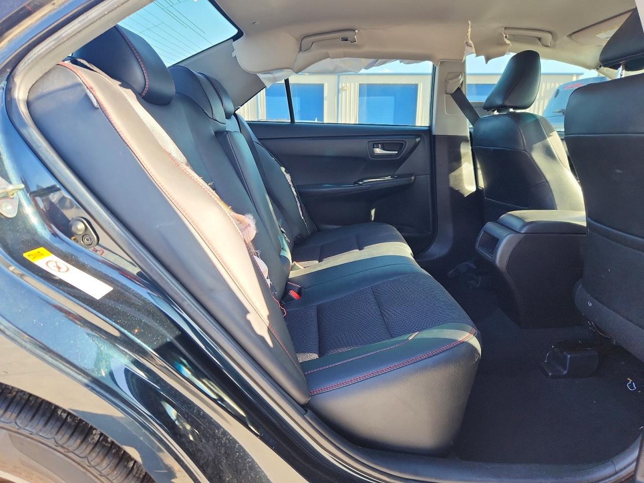 2016 TOYOTA CAMRY