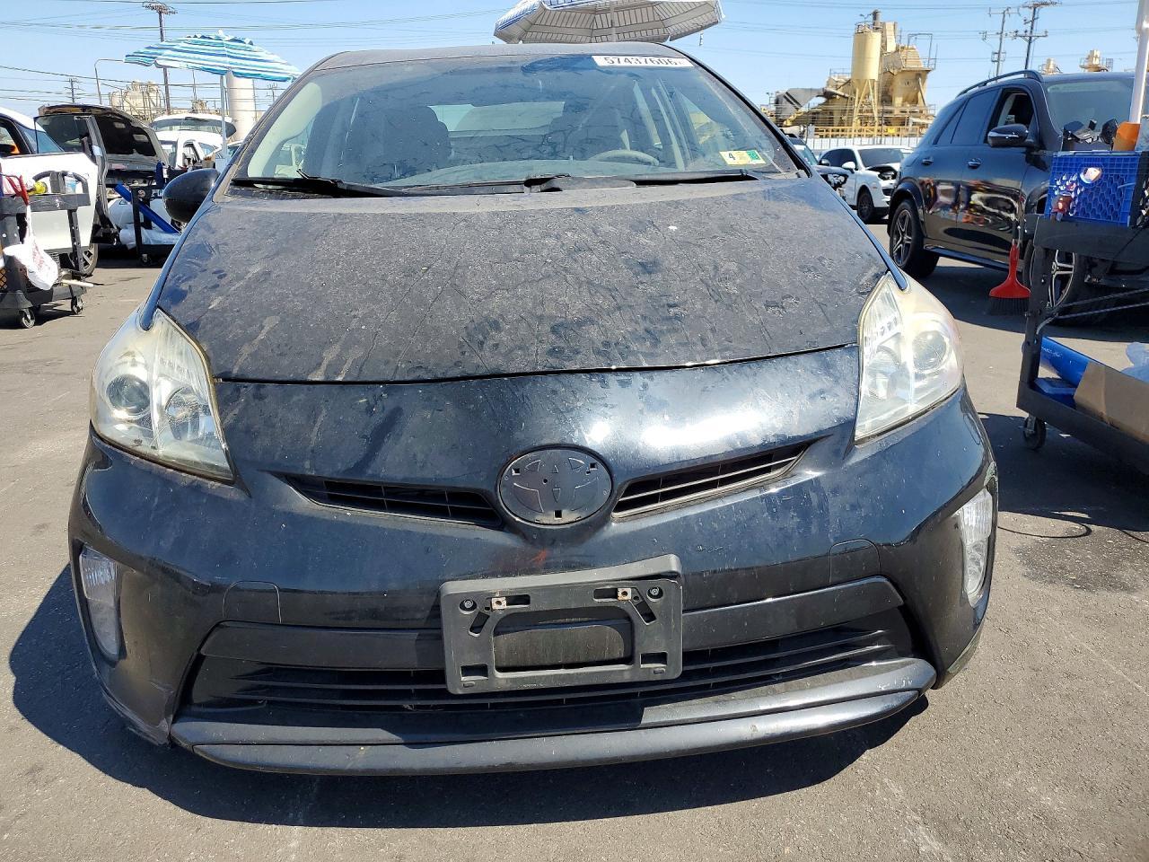 2015 TOYOTA PRIUS