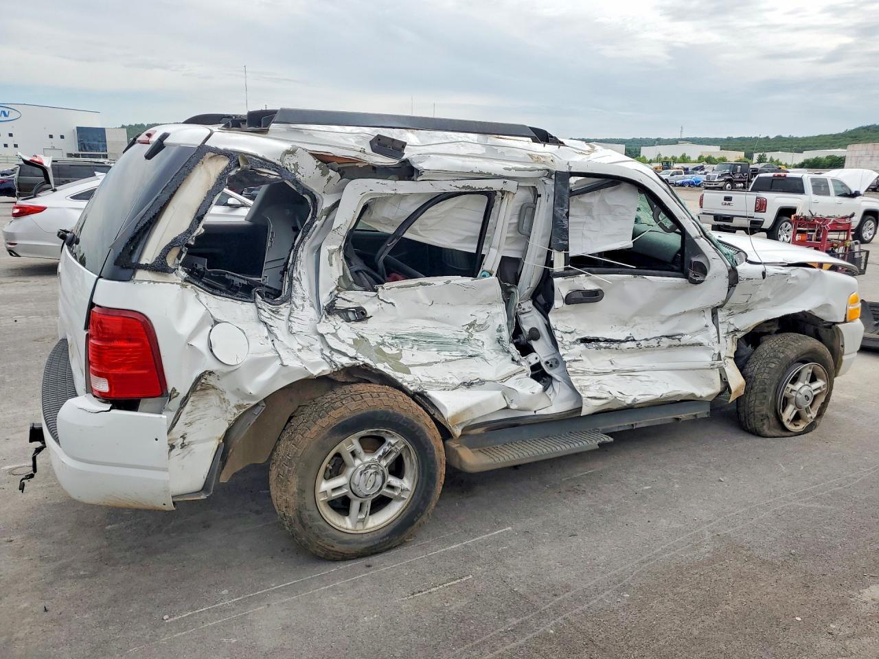 2005 FORD EXPLORER