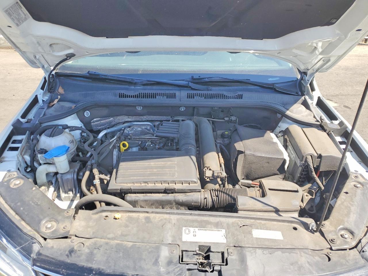 2017 VOLKSWAGEN JETTA
