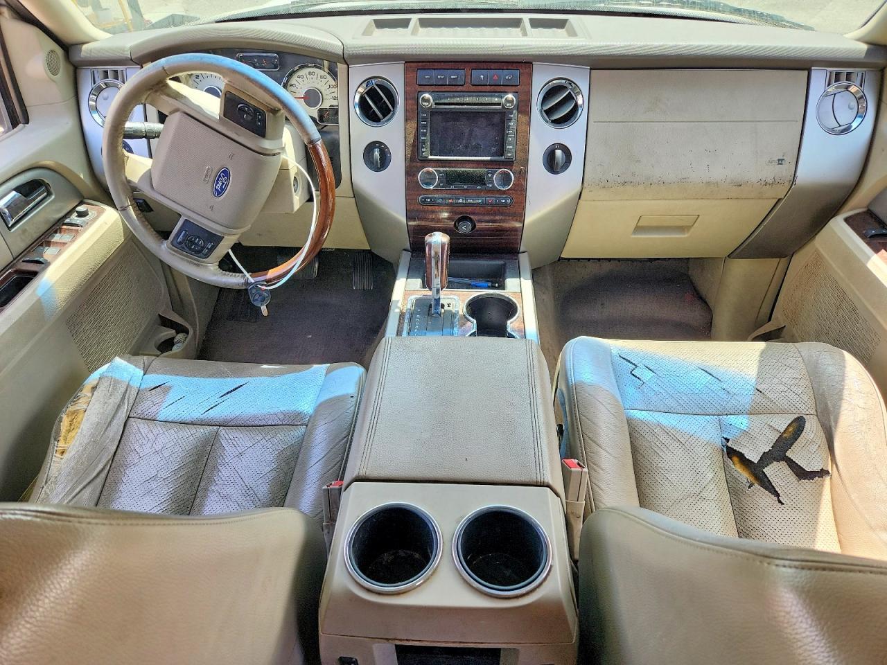 2010 FORD Expedition