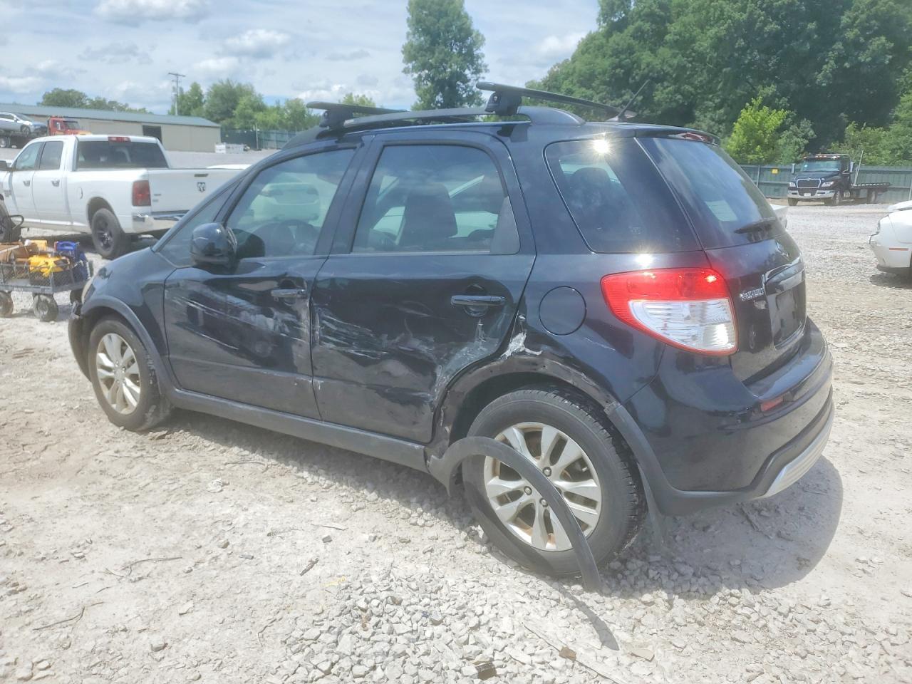 2013 SUZUKI SX4