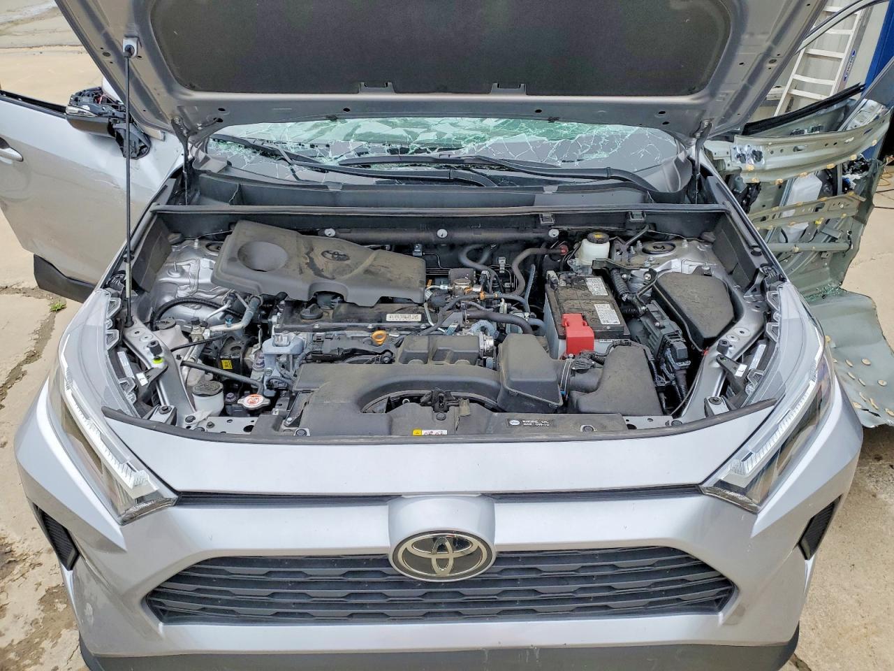 2025 TOYOTA RAV4
