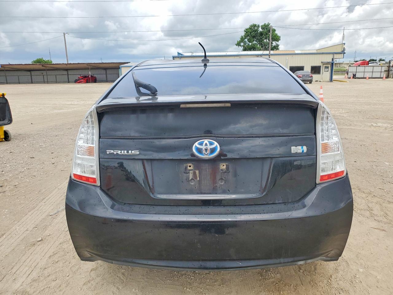 2010 TOYOTA PRIUS