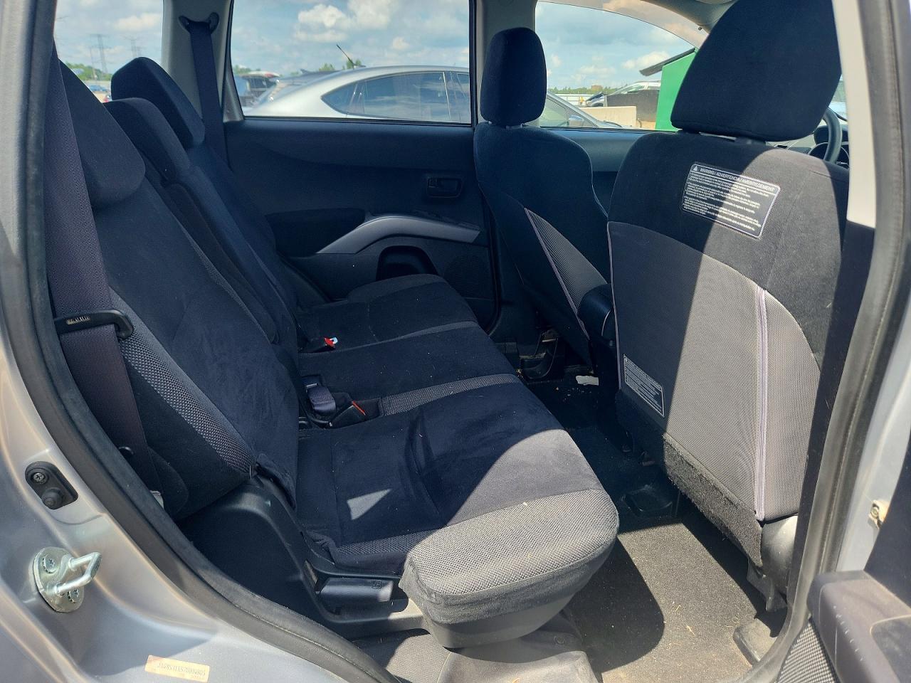 2007 MITSUBISHI outlander