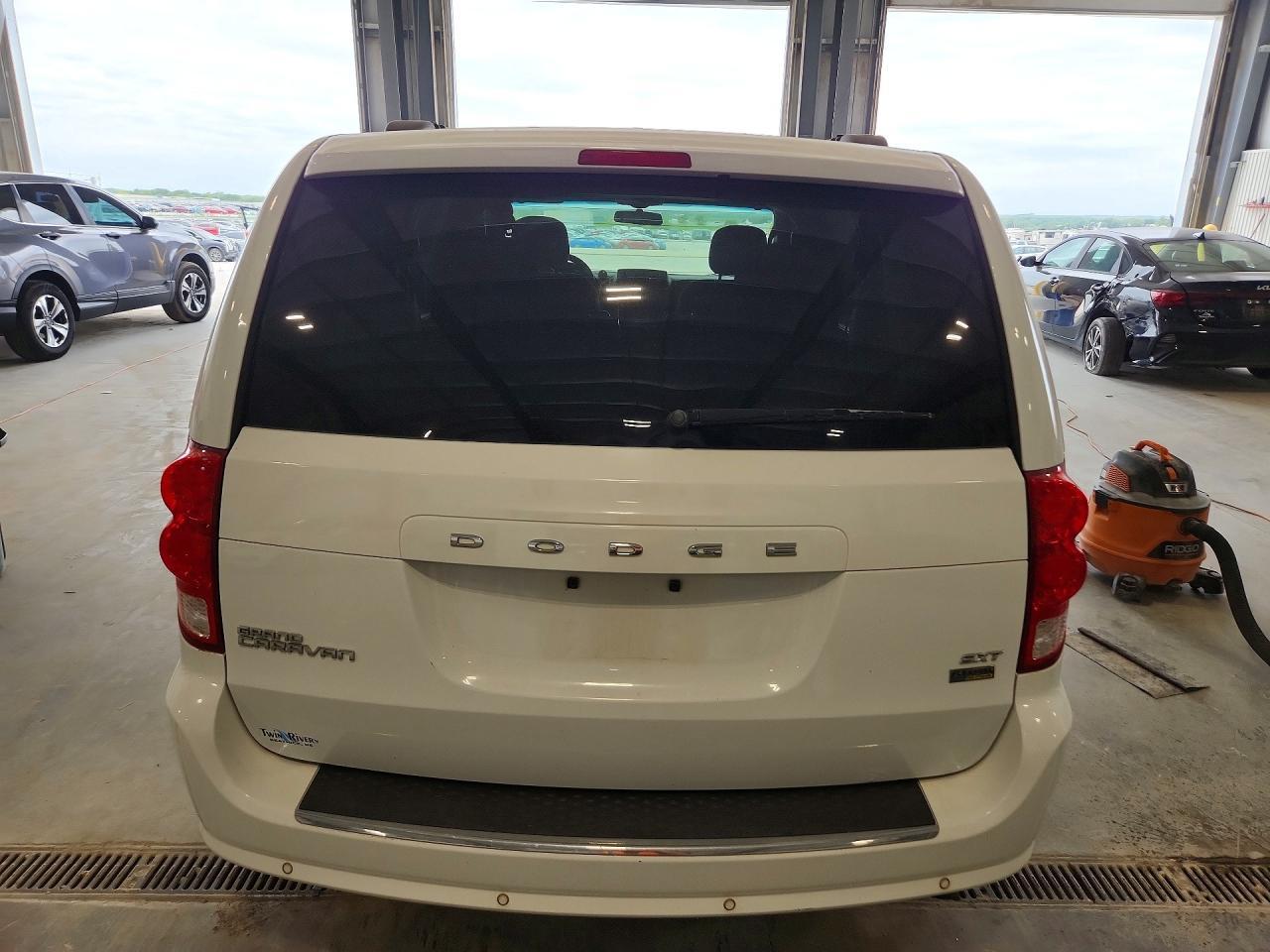 2014 DODGE GRAND CARAVAN