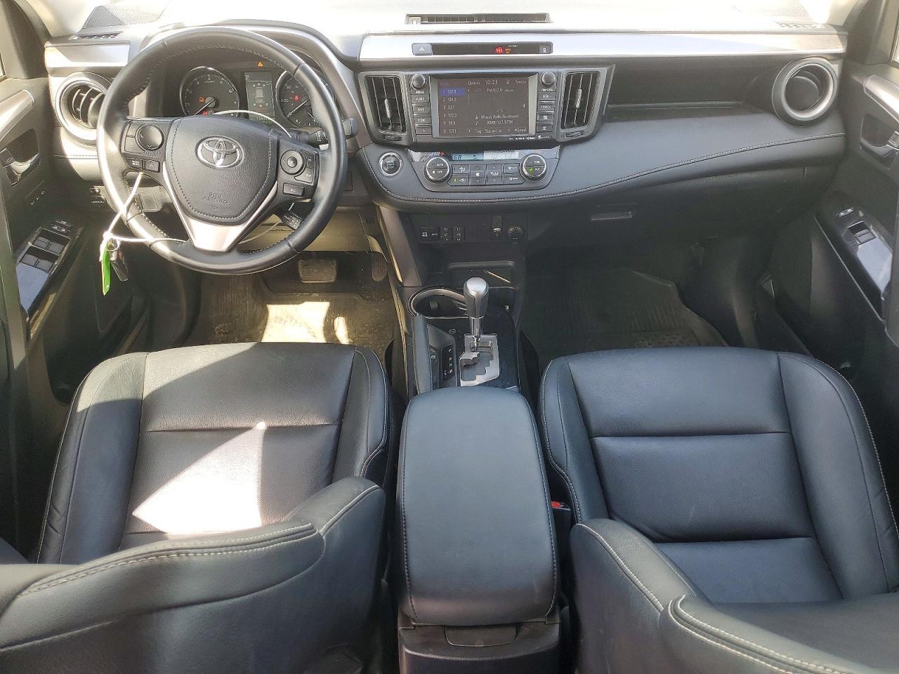2016 TOYOTA RAV4