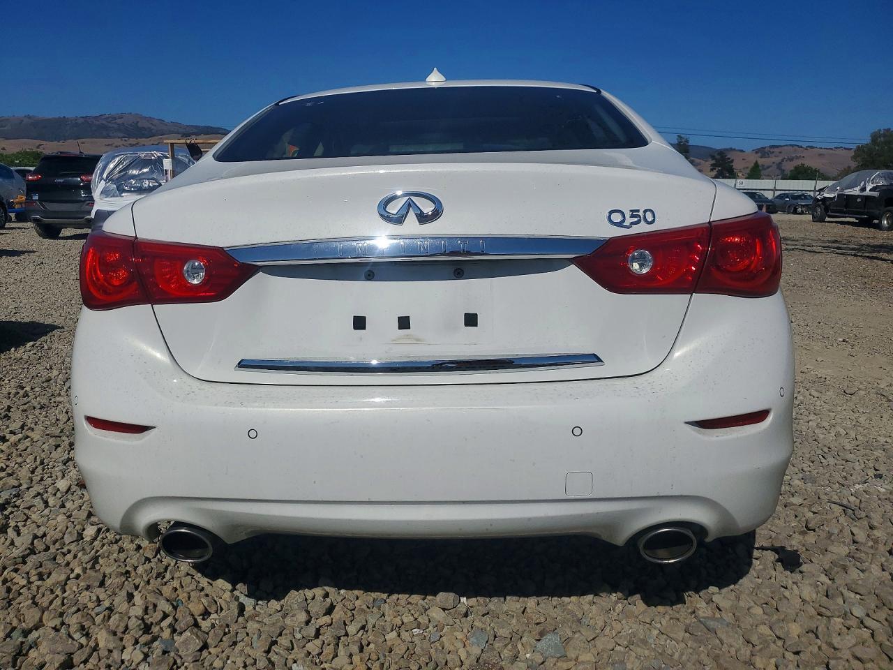 2014 INFINITI Q50