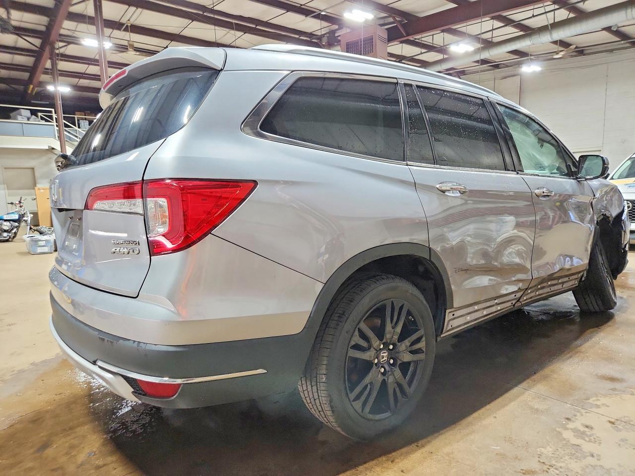 2020 HONDA PILOT