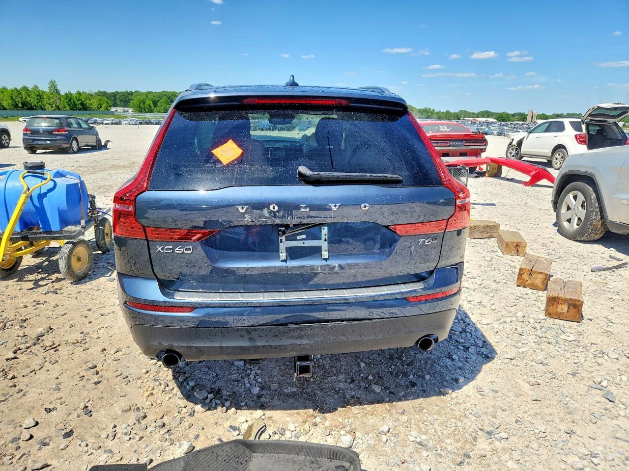 2020 VOLVO XC60