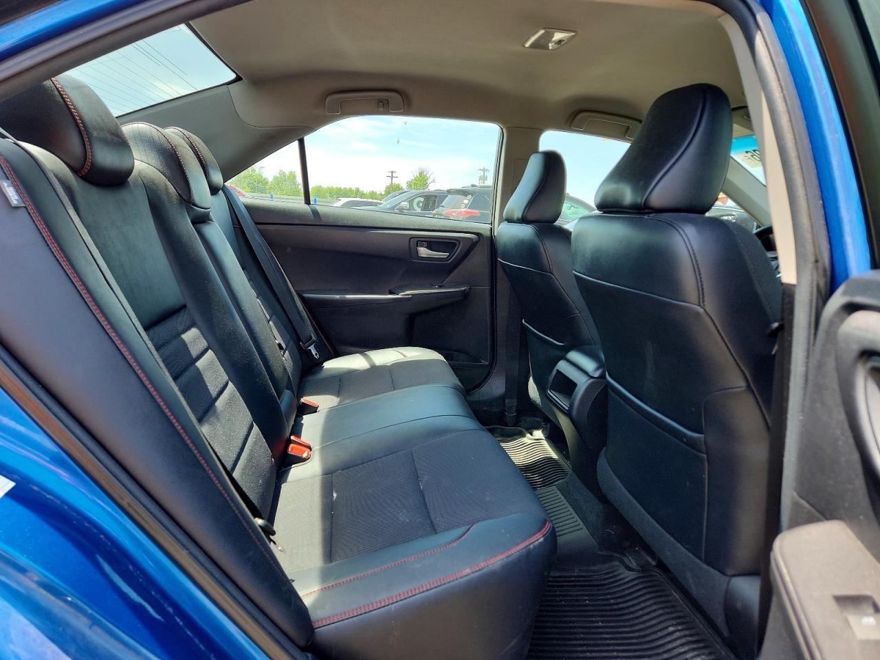 2017 TOYOTA CAMRY