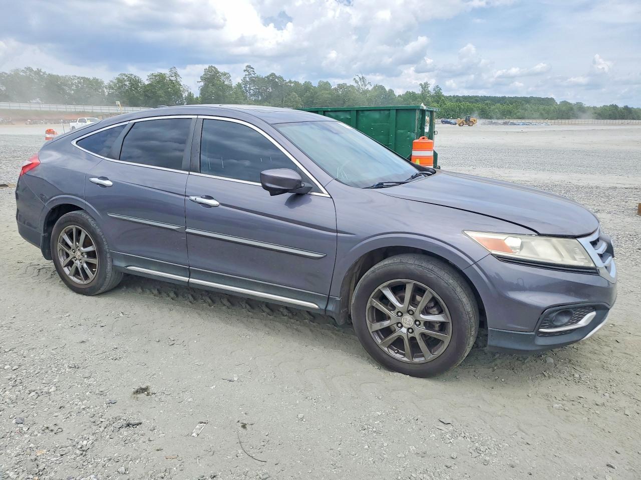 2015 HONDA Crosstour