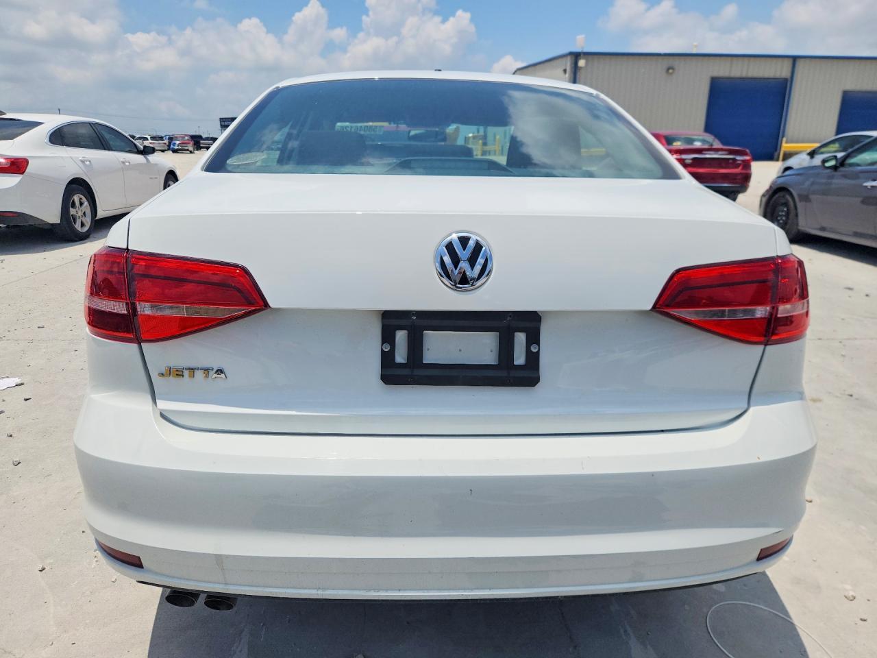 2015 VOLKSWAGEN JETTA
