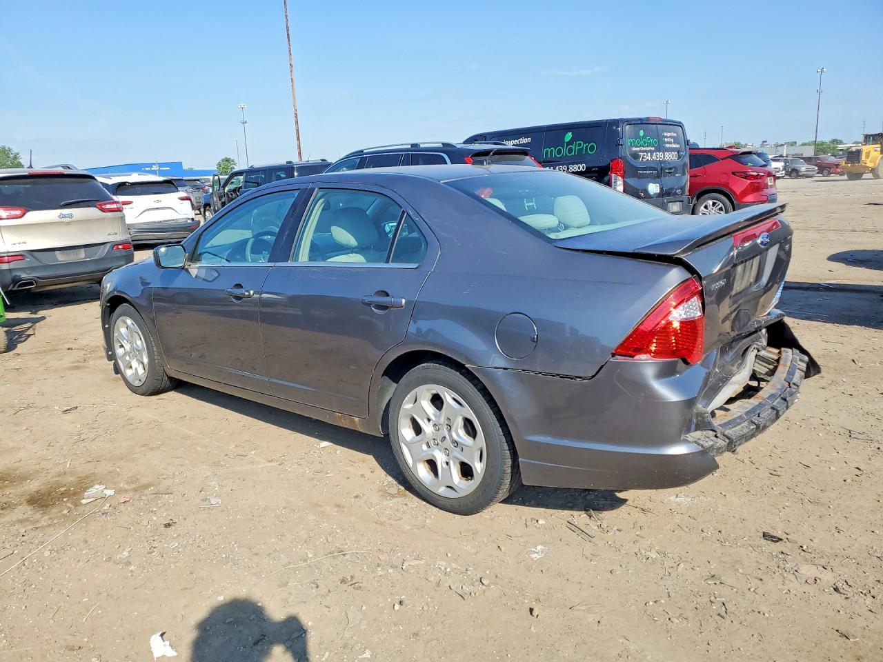 2011 FORD FUSION