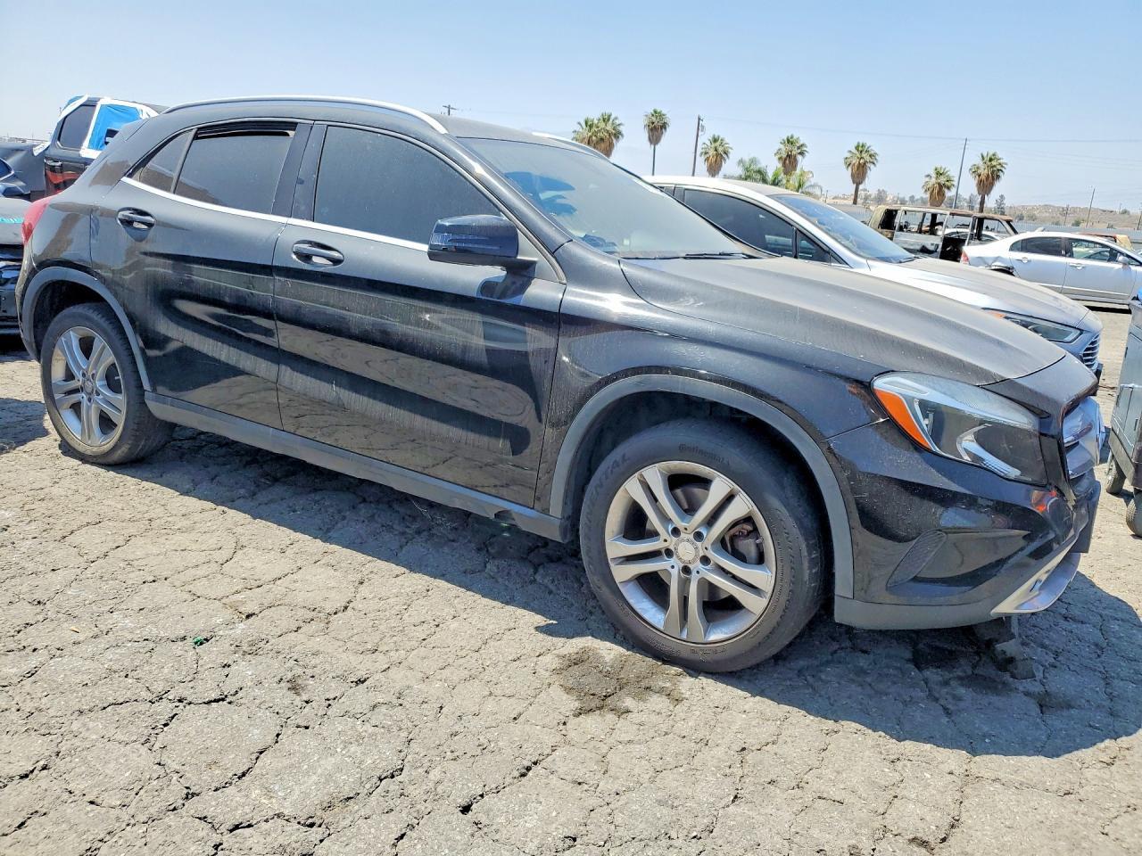 2017 MERCEDES-BENZ GLA-Class
