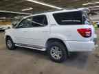2004 TOYOTA Sequoia
