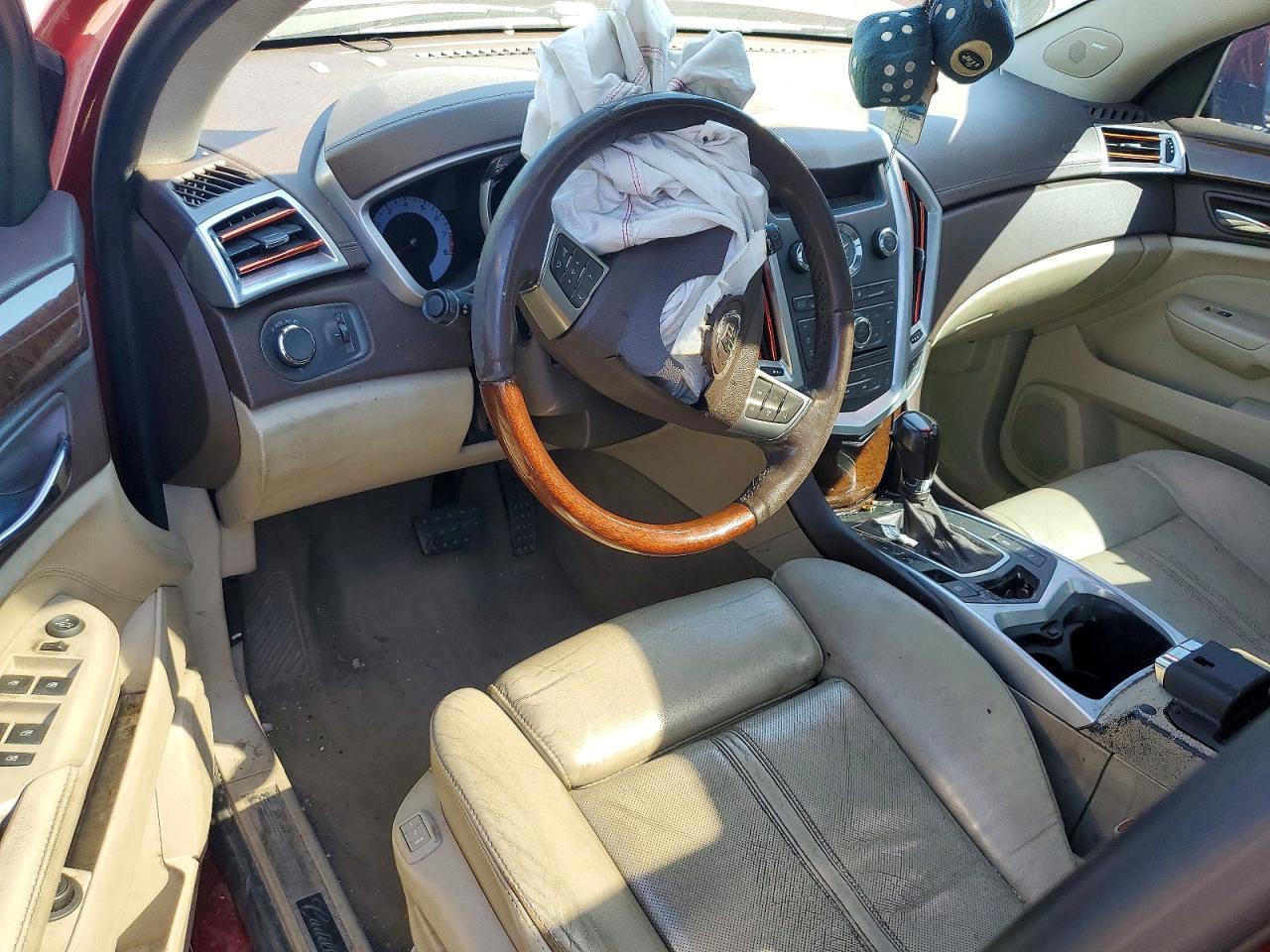 2011 CADILLAC SRX
