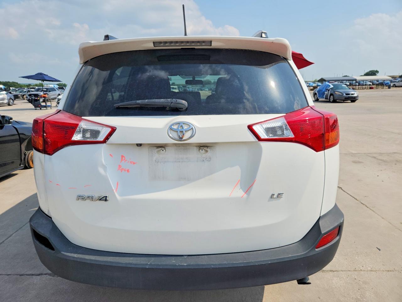 2014 TOYOTA RAV4