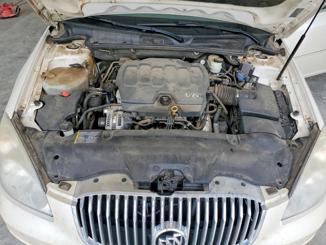 2010 BUICK Lucerne