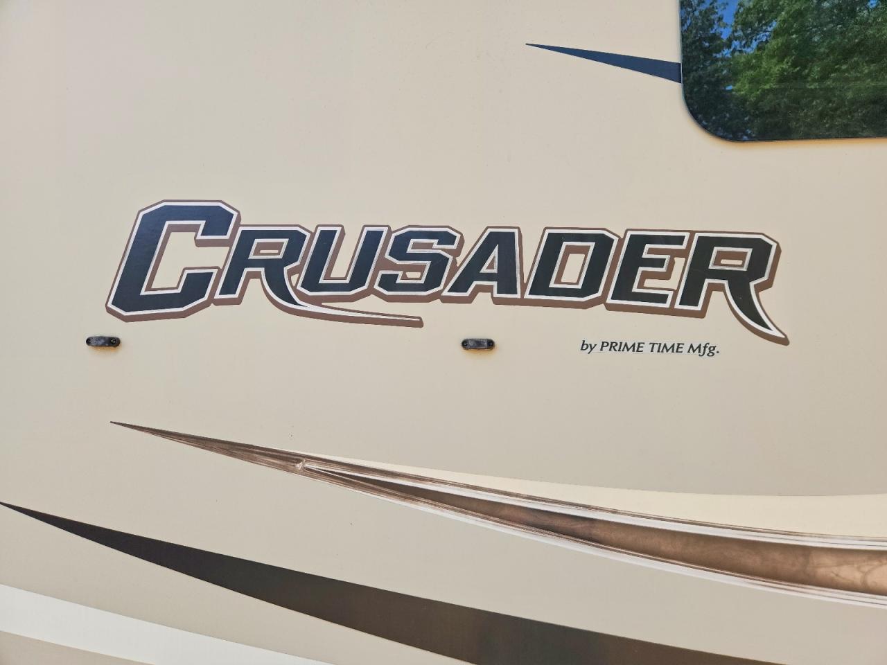 2017 FOREST RIVER Crusader