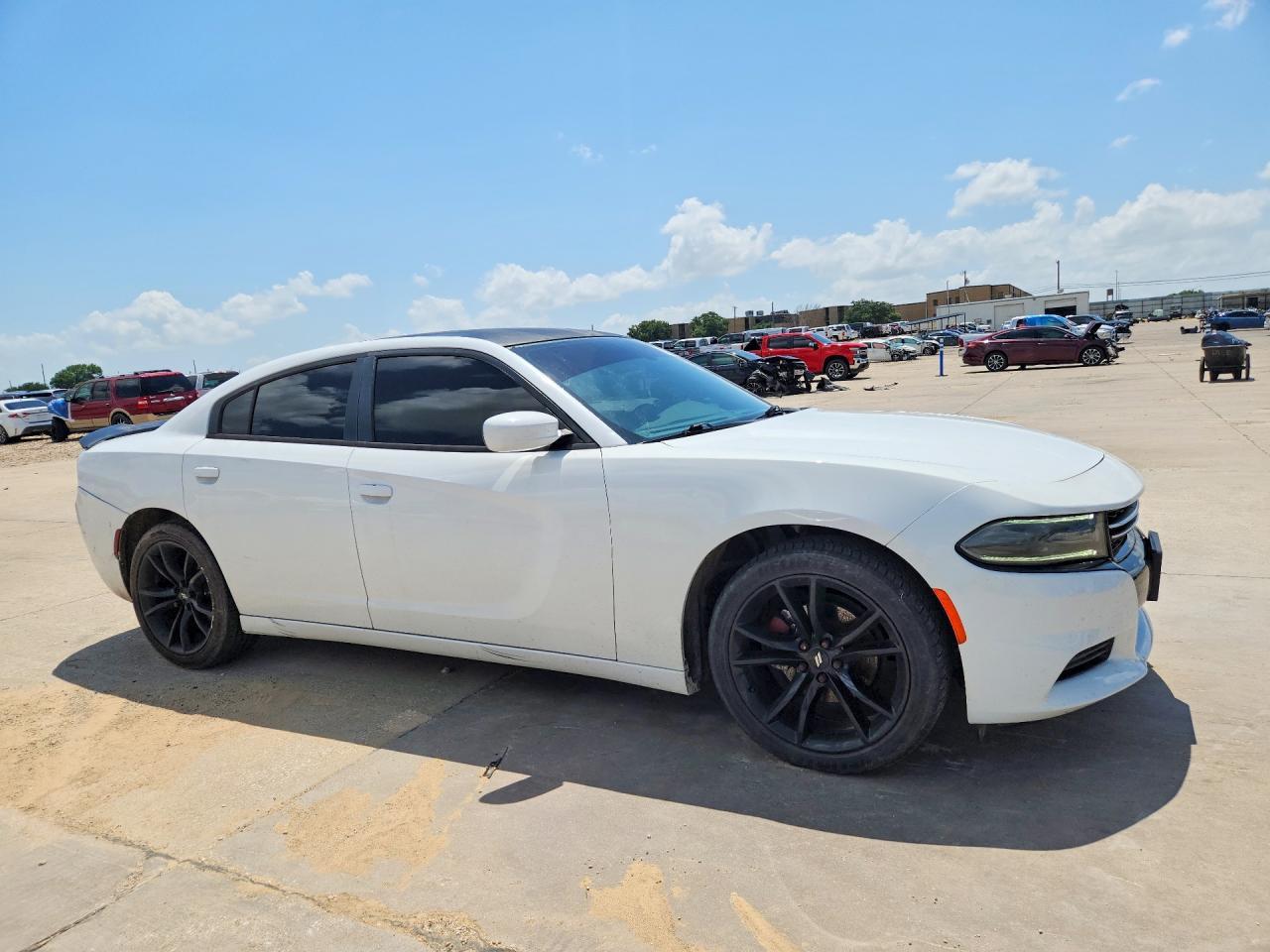 2015 DODGE CHARGER