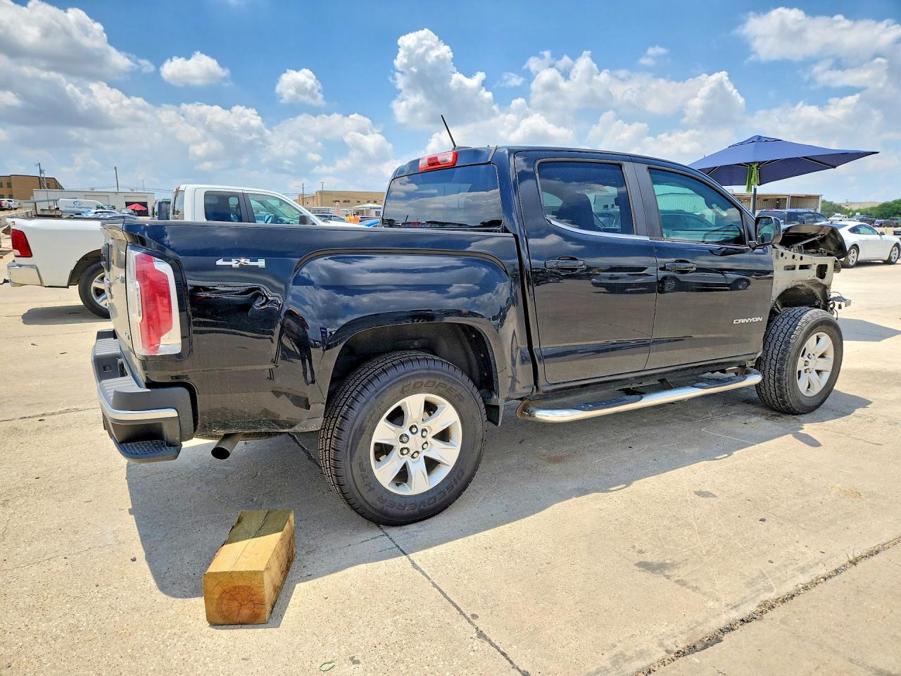 2017 GMC CANYON