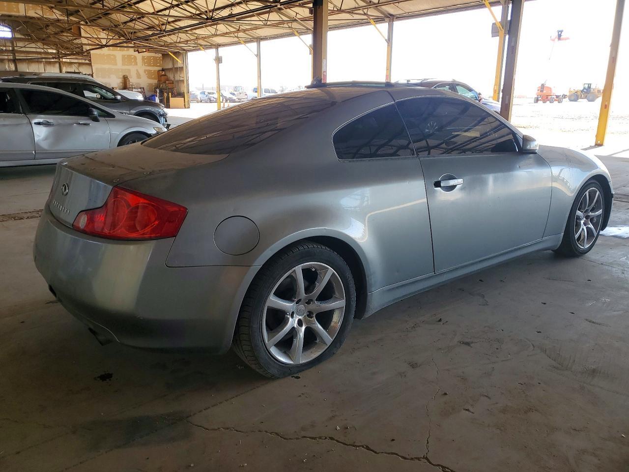 2004 INFINITI G35