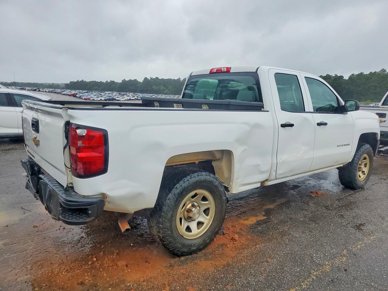 2018 CHEVROLET Silverado