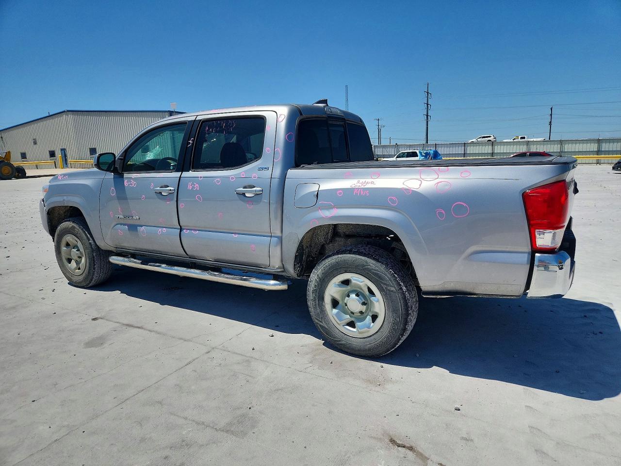 2016 TOYOTA TACOMA