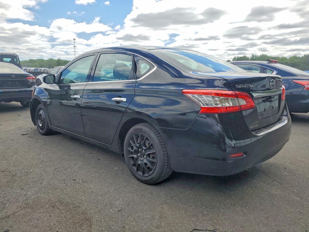 2015 NISSAN SENTRA