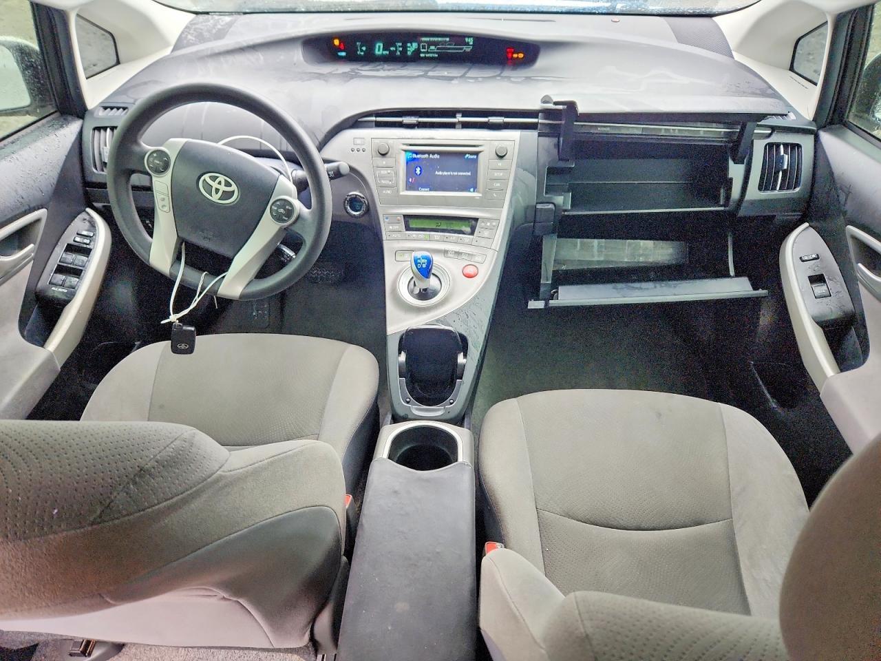 2014 TOYOTA PRIUS